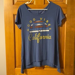 Scoop neck t-shirt